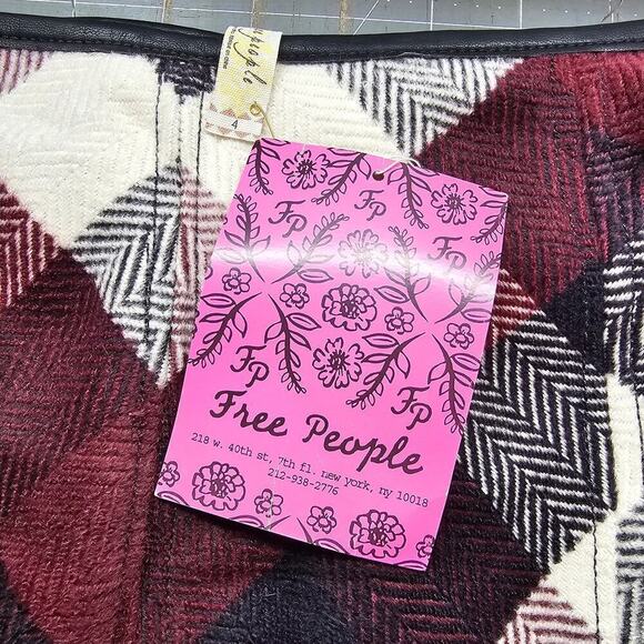 Free People Mini Skirt Womens Small Red Twiggy Herringbone Y2K Clueless Preppy - Picture 8 of 9